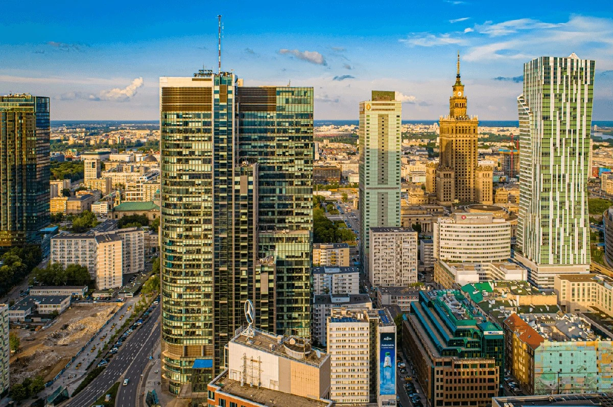Własne cztery kąty czy wynajem w świetnej lokalizacji? Sprawdź, co lepiej chroni Twój majątek - image 1