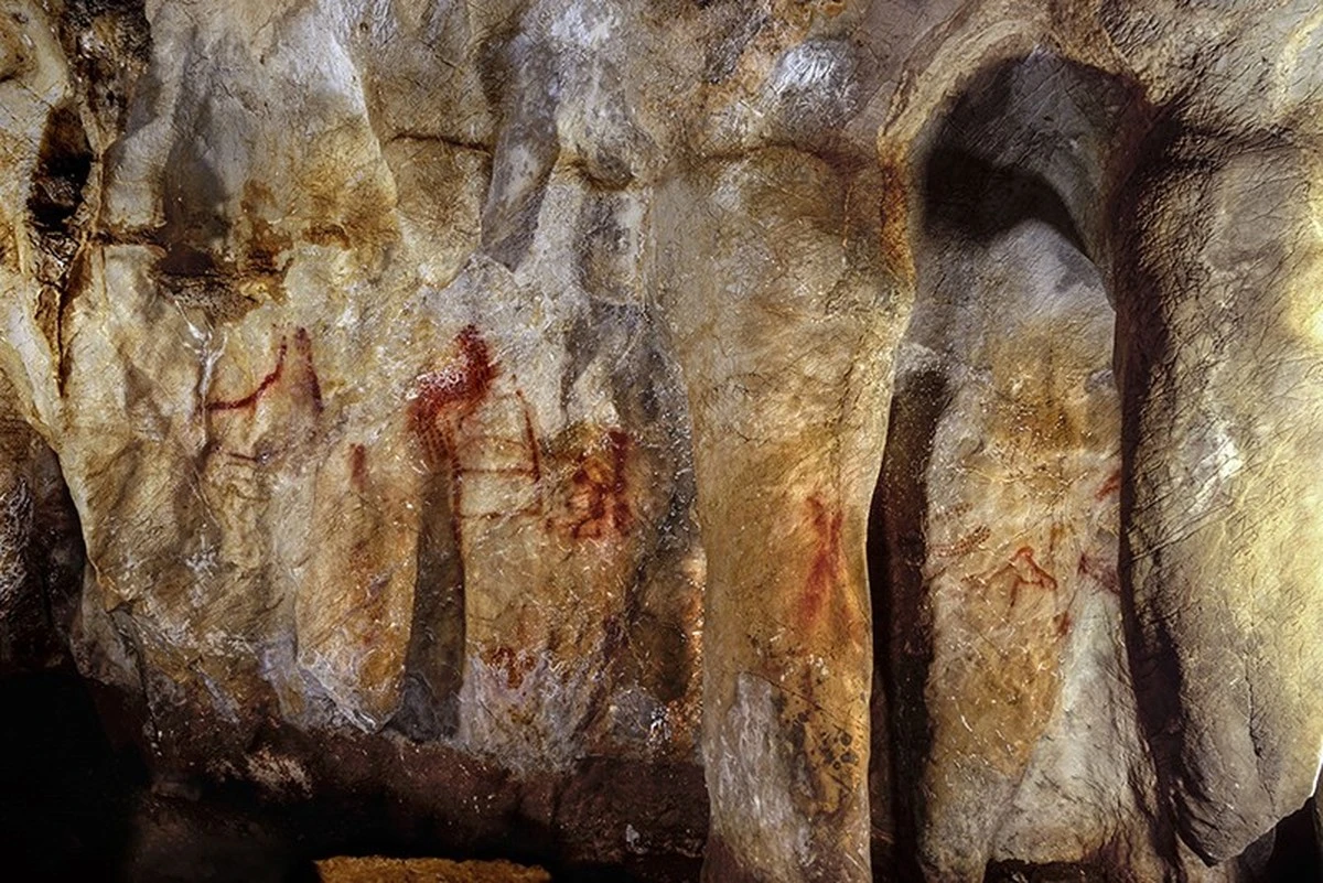 coarcheolodzyzn-extra-1.webp Co archeolodzy znaleźli w jaskini zapieczętowanej 40 000 lat temu? Ślady naszych przodków - image 1