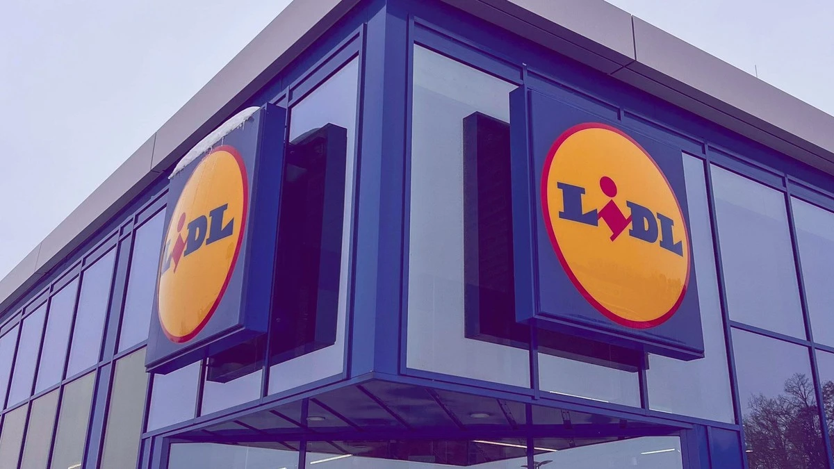 Lidl ratuje małe kuchnie: Stół, który znika i mieści cztery osoby