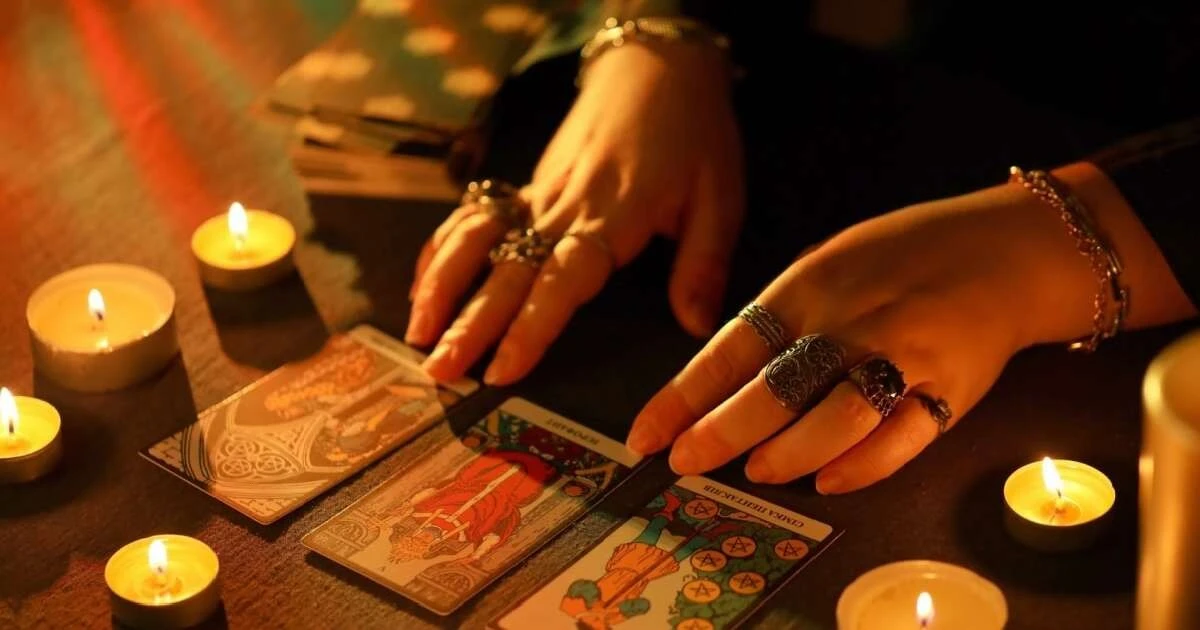 Tarot na piątek 13.03.2026: Co karty mówią o Twoim znaku zodiaku?