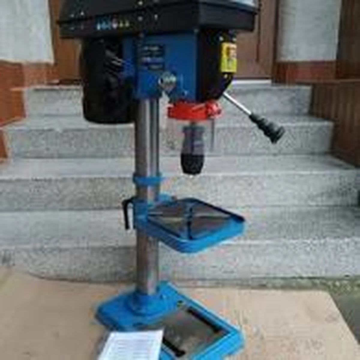Dlaczego stary projektor wiertarski Güde jest teraz pożądanym skarbem w każdej domowej pracowni