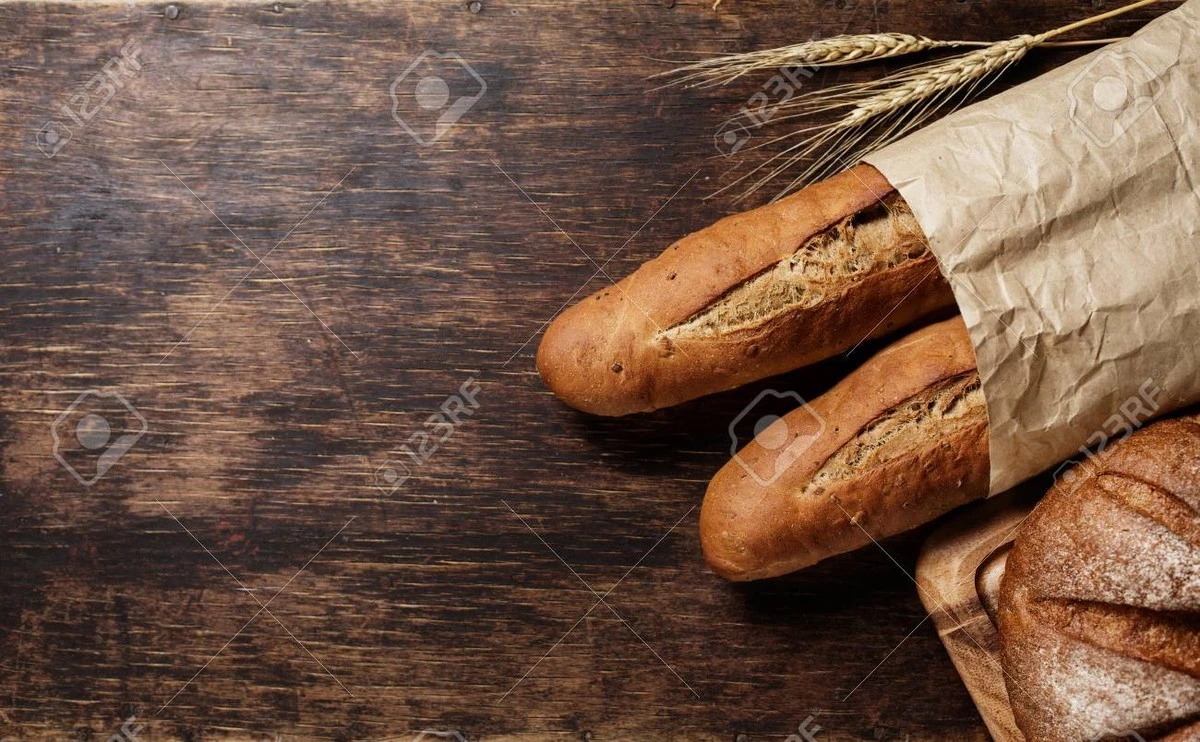 Dlaczego czerstwy chleb i gumowate ciastka to codzienność? Poznaj sposoby na ich odzyskanie - image 1