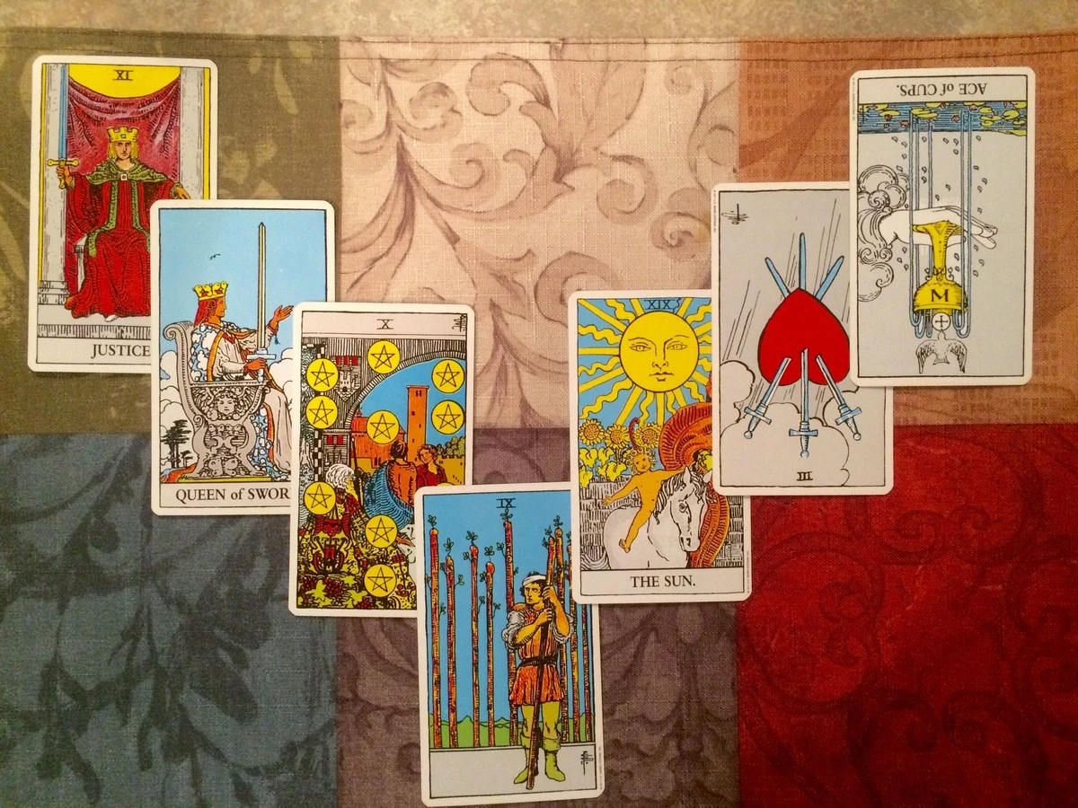 Tarot na wtorek: Co karty mówią dla Ciebie 17 marca 2026? - image 1