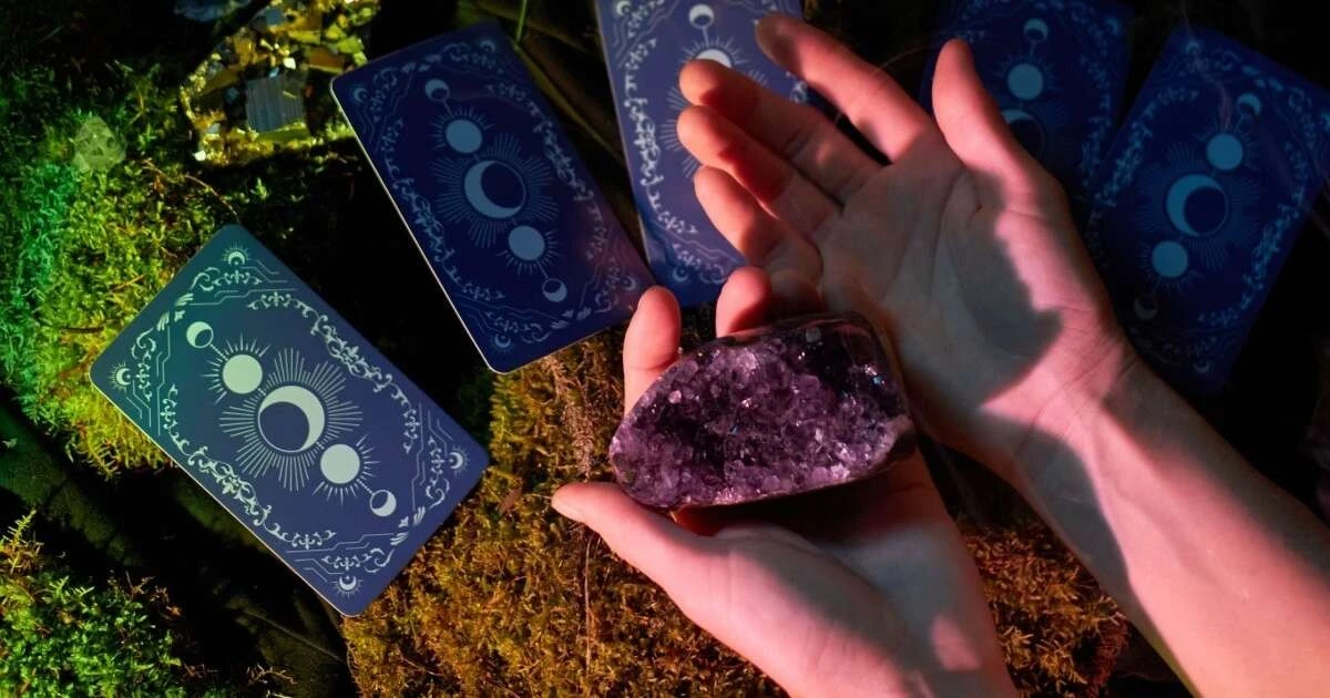 Tarot na dziś: 12 znaków zodiaku, co przyniesie 12.03.2026?